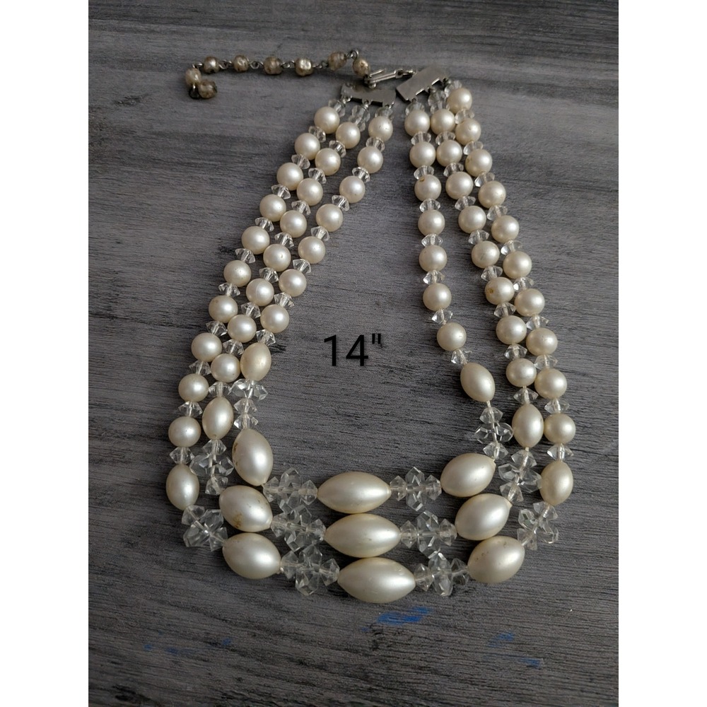Vintage Triple Strand Faux Pearl Necklace Cream Graduated Beaded Choker 14in